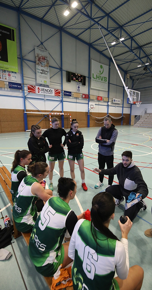 Basket - Bordeaux une